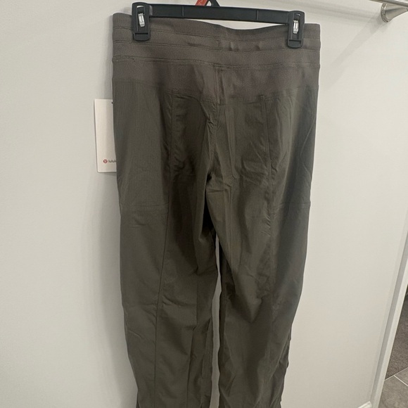 Lululemon Dance Studio Pants - Picture 6 of 6